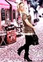 Hundreds of stunning women: Thai girl Qiu e