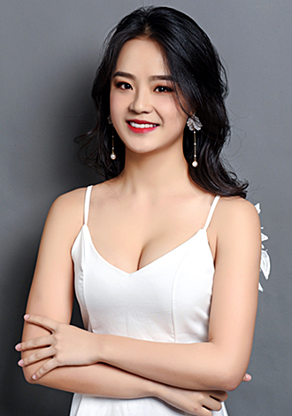 Gorgeous member profiles: Yujie from Chengdu, member lone Asian