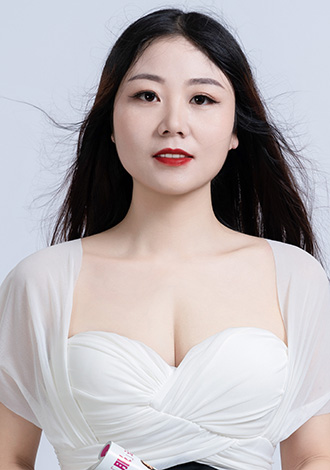 Date the member of your dreams: attractive Asian member Liping from Shenzhen
